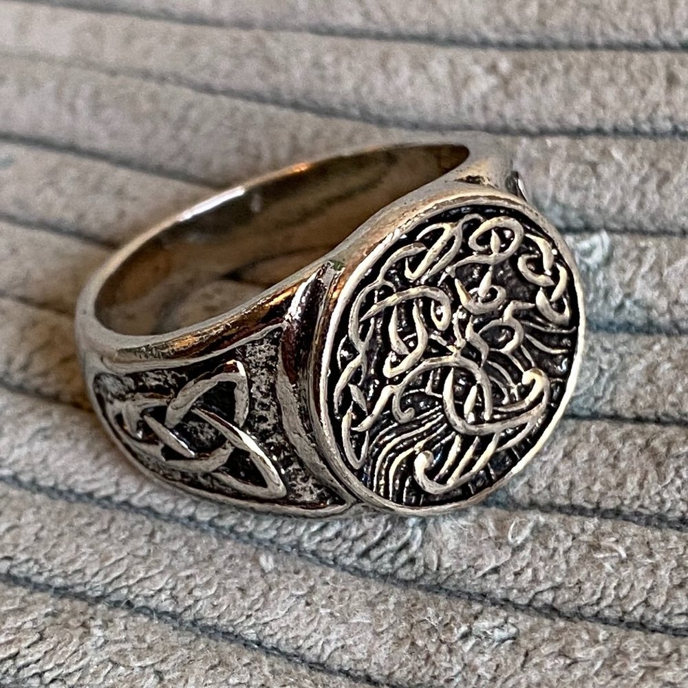 Vintage Men's Celtic Tree of Life Ring - Picture 2 of 4